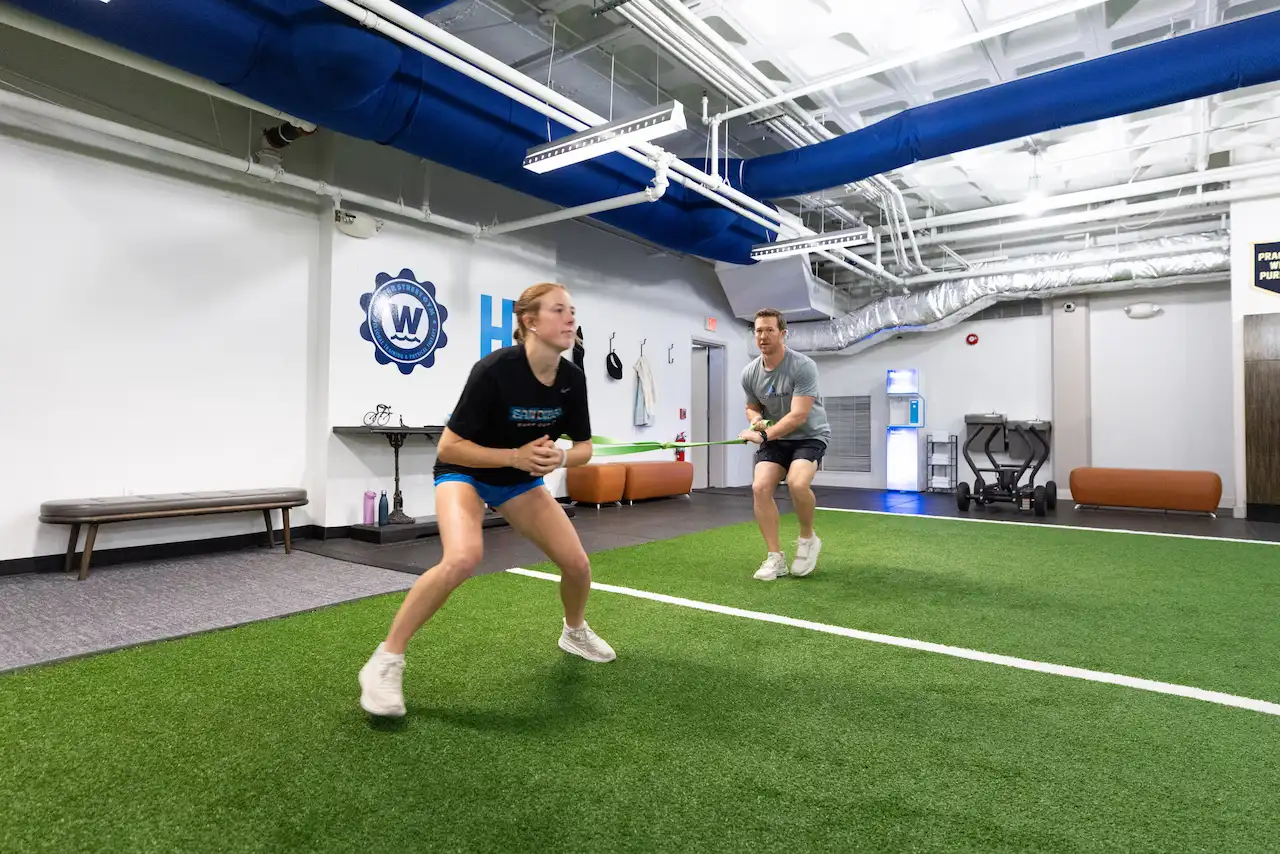 Looking for athletic training near Rockville, Alexandria, DC, Fairfax, or Reston? Healthy Baller offers expert-led programs that build self-belief, reduce injury, and support holistic athlete development.